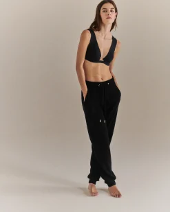 New Daze Jogging Woemn Knitwear